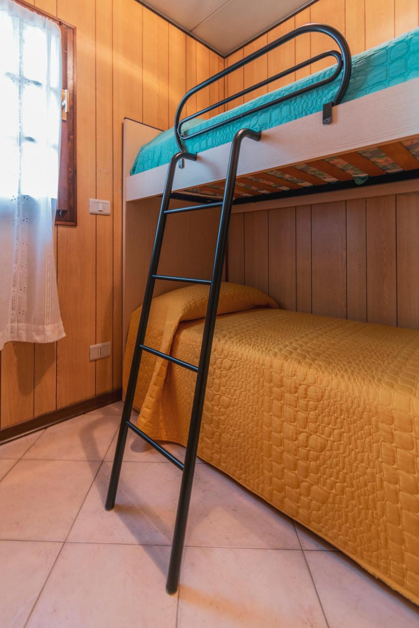 Camping Apuano Marina di Massa Exteriör bild
