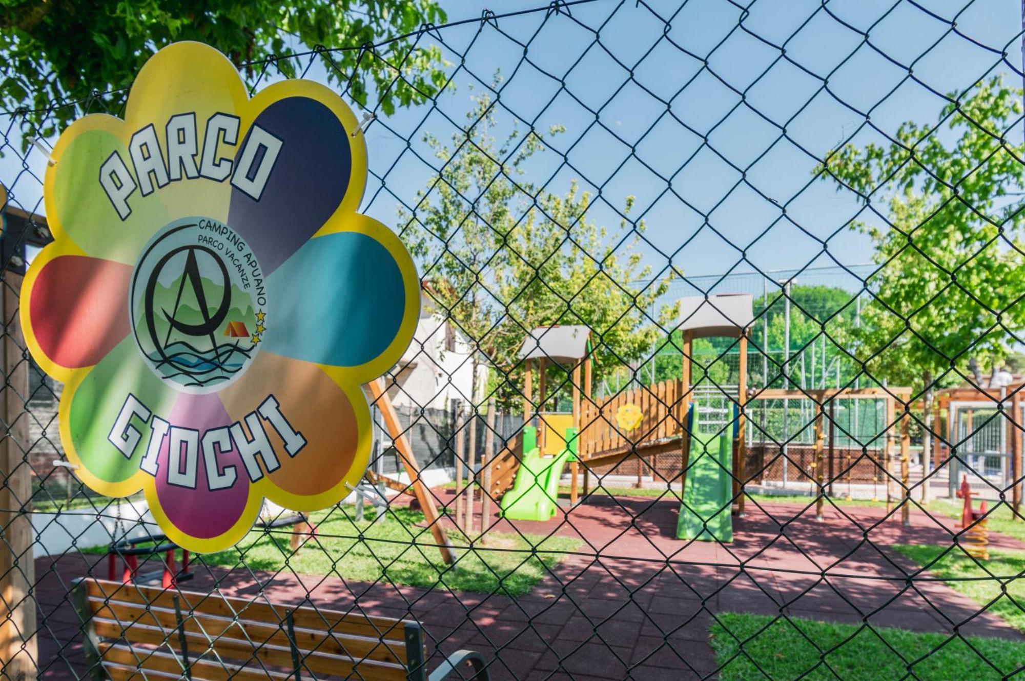Camping Apuano Marina di Massa Exteriör bild